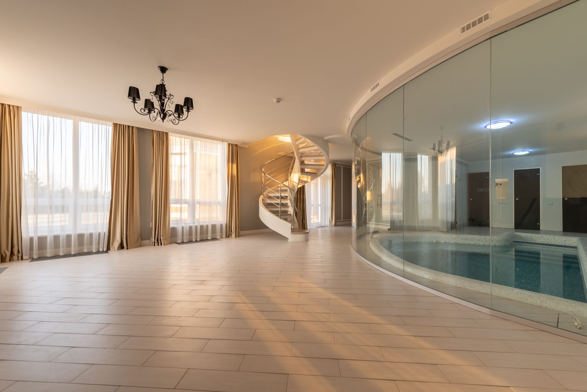 Constructeur de piscine de luxe à 